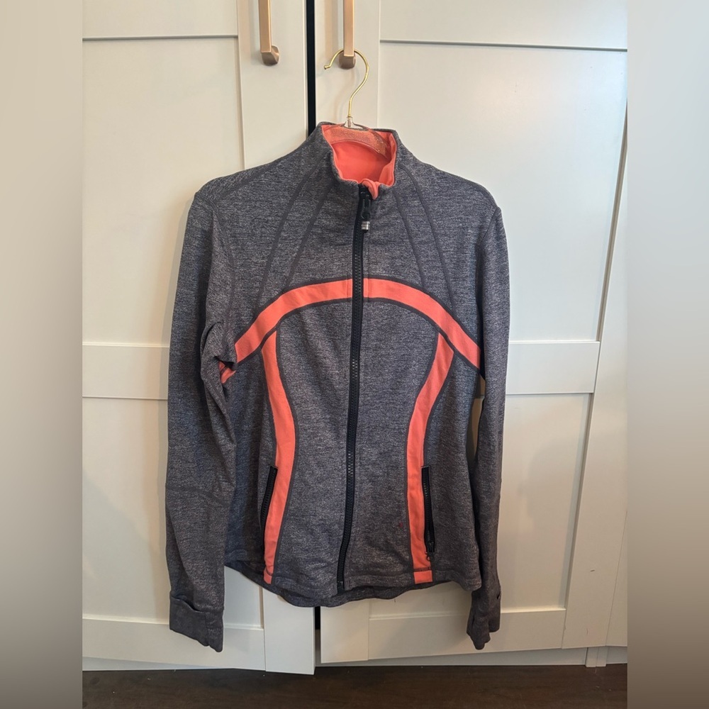 Lululemon Women's Define Jacket in Gray and Coral Size 8 Athletic Athleisure